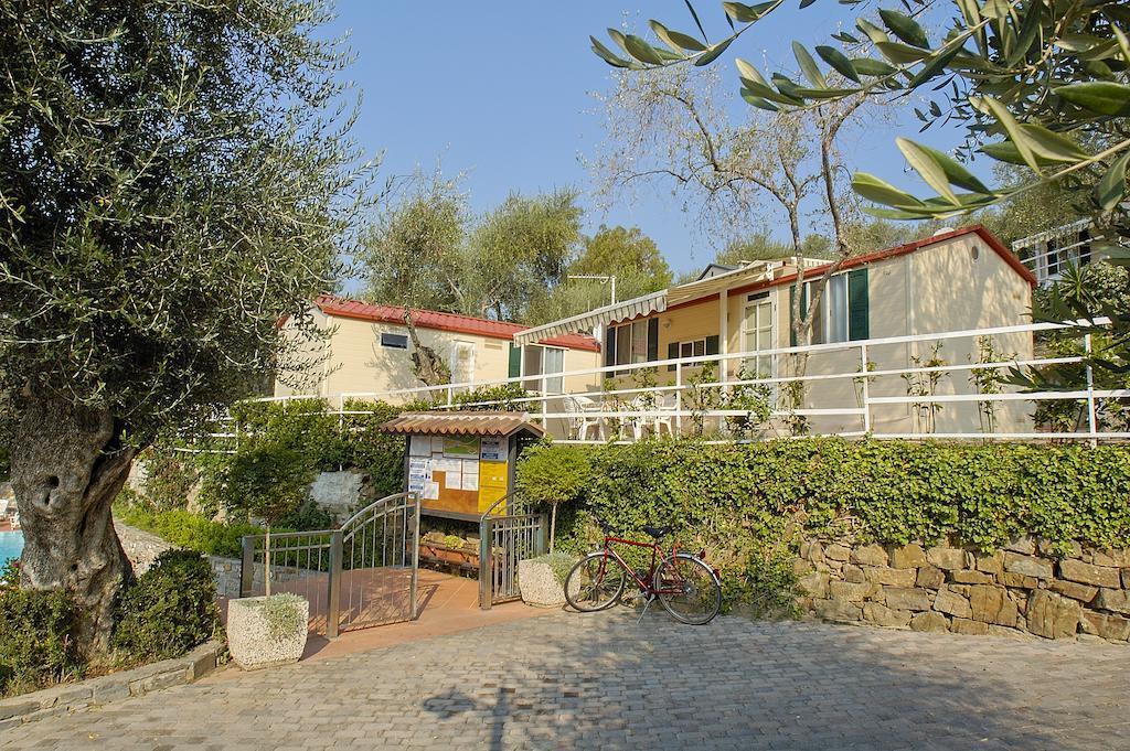 Camping Edy Diano Marina Rum bild